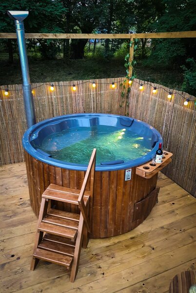 Ciubar din fibra de sticla.